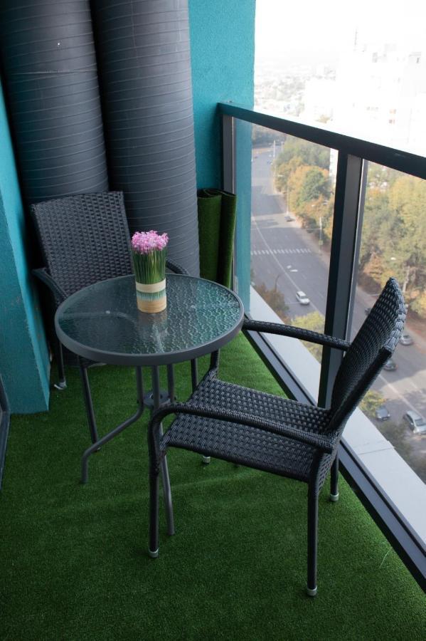 Oasis Premium Class 1Bd Apartment With Living Room Chişinău Esterno foto